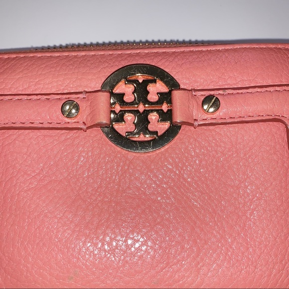 Tory Burch Mini Wallet / Wristlet - Picture 3 of 6